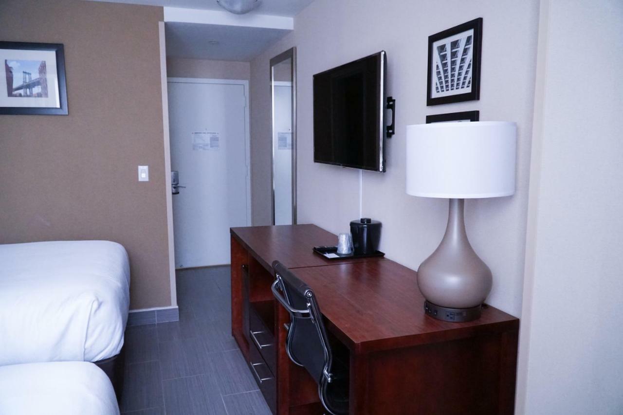 Hotel Mint Jfk Airport New York Exteriör bild